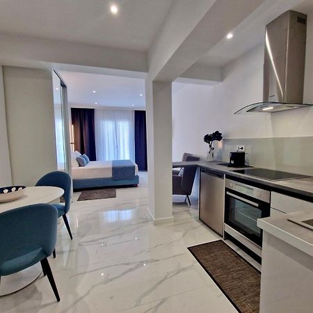 Kassiopi Piazza Suites Eksteriør billede