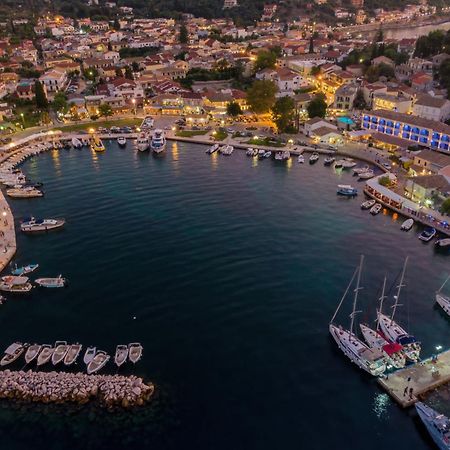 Kassiopi Piazza Suites Eksteriør billede