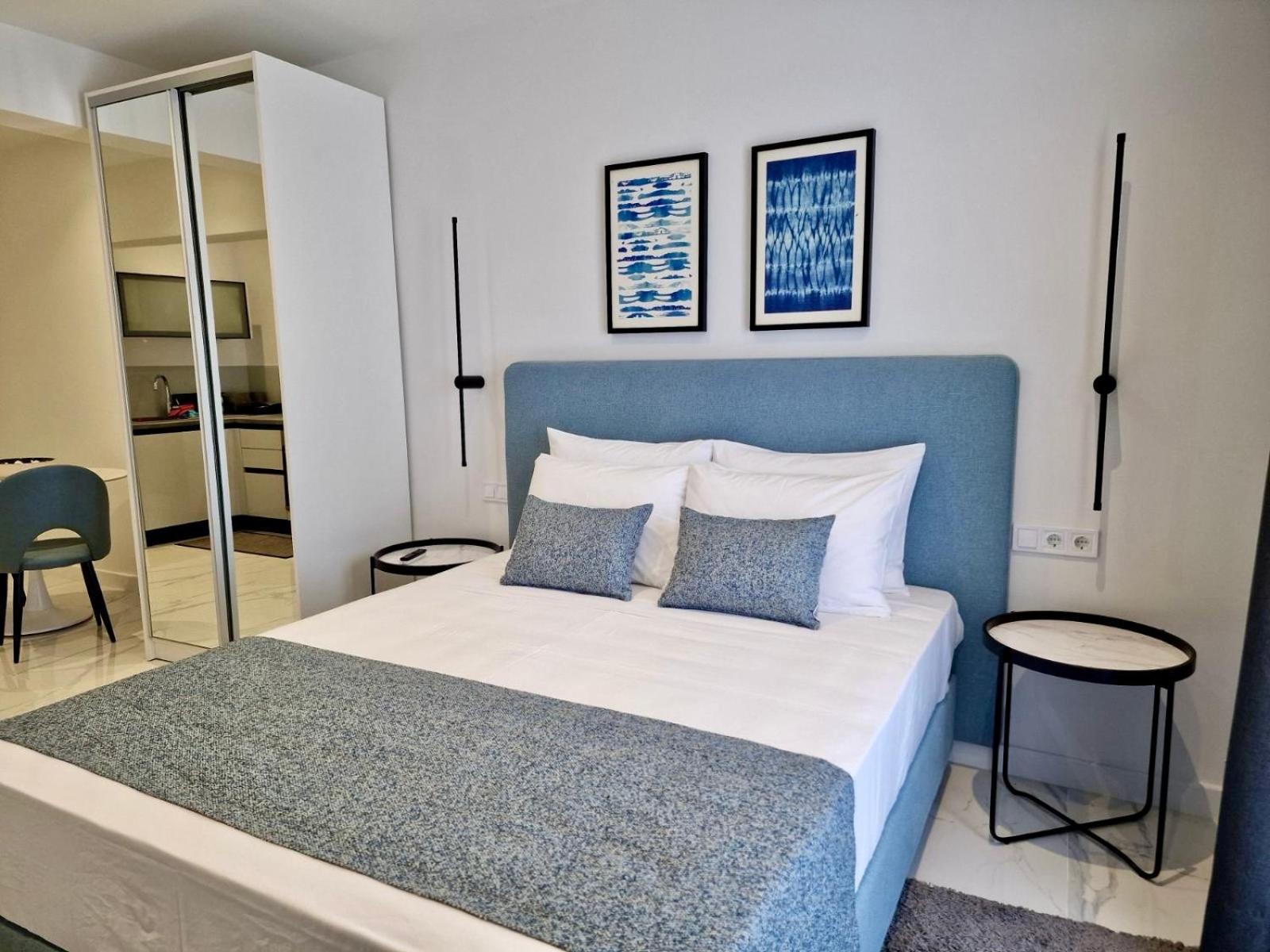 Kassiopi Piazza Suites Eksteriør billede
